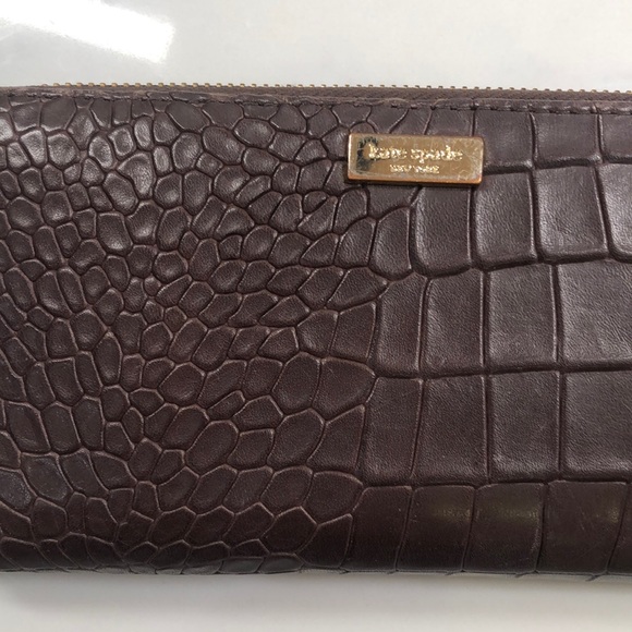 Kate Spade Wallet - Picture 2 of 5